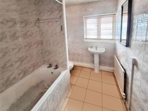 Photo 8- click for photo gallery